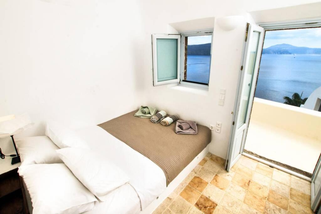 イア Dionyssos Cave Houseヴィラ エクステリア 写真